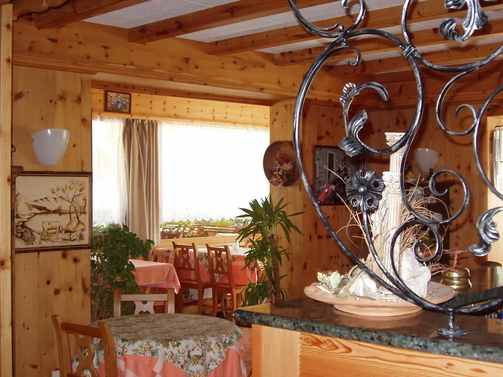 Aparthotel Residence Iris Beb Italy
